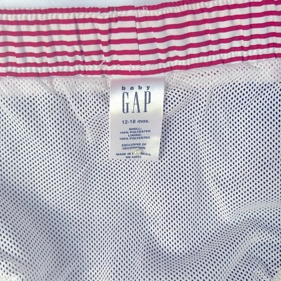 VINTAGE 2002 SET OF 2 BABYGAP PATRIOTIC SWIMSUIT TRUNKS 12-18 MONTHS - LIKE NEW!